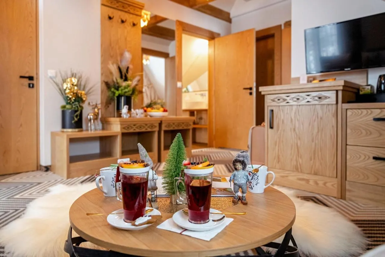 Serce Tatr Residence Zakopane - Blisko Krupowek Bed & Breakfast