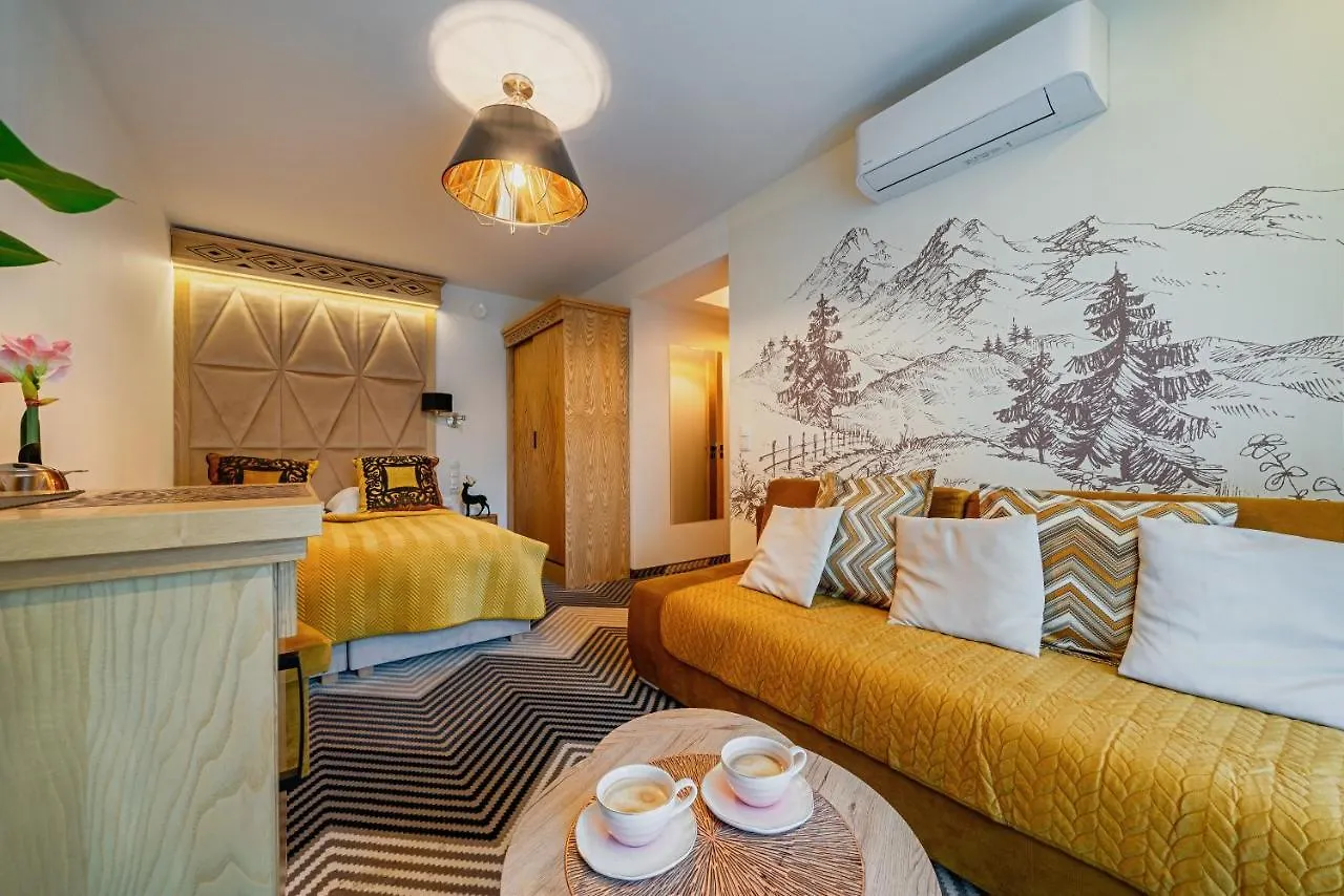 Serce Tatr Residence Zakopane - Blisko Krupowek Bed & Breakfast
